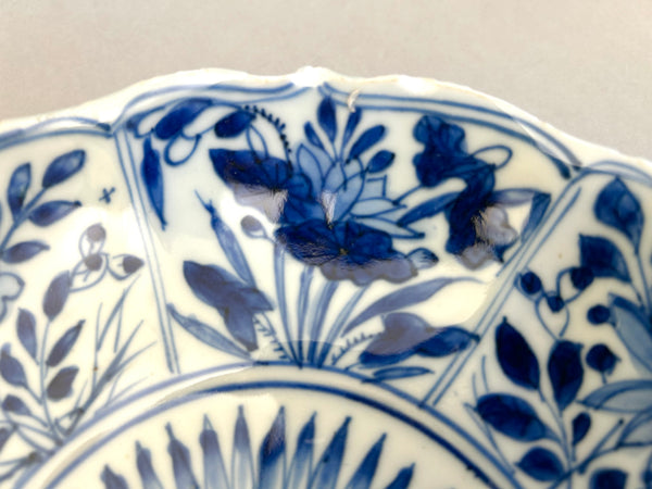 Late Ming - Kangxi three friends of winter plate - Chinese Porcelain