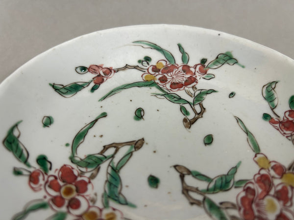 Late Ming Chongzhen wucai Flower plate - Ming Chinese Porcelain