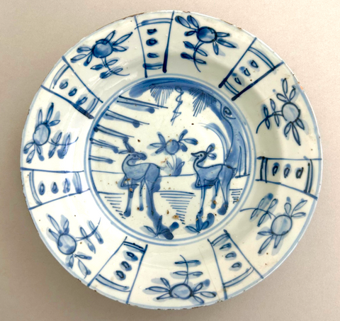Ming Deer Kraak plate - Chinese porcelain