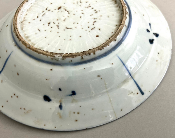 Ming Deer Kraak plate - Chinese porcelain