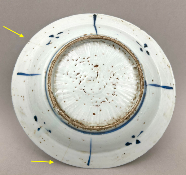 Ming Deer Kraak plate - Chinese porcelain