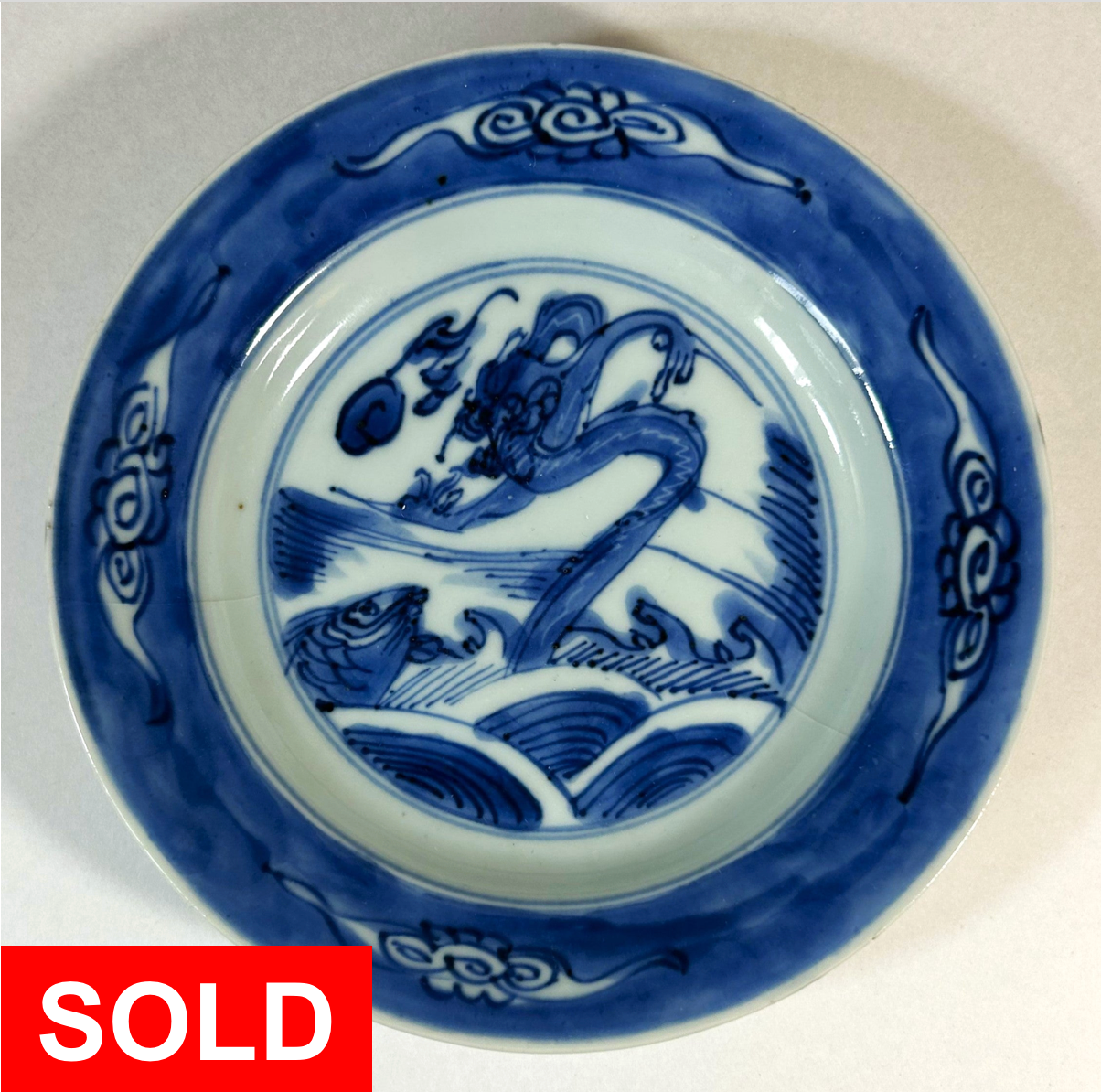 Kangxi leaping Dragon and Fish plate -  Qing Chinese Porcelain